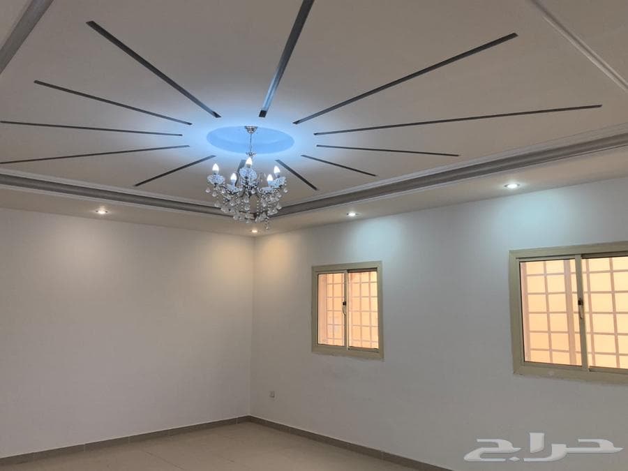 شقة 6 غرف في المروة 5