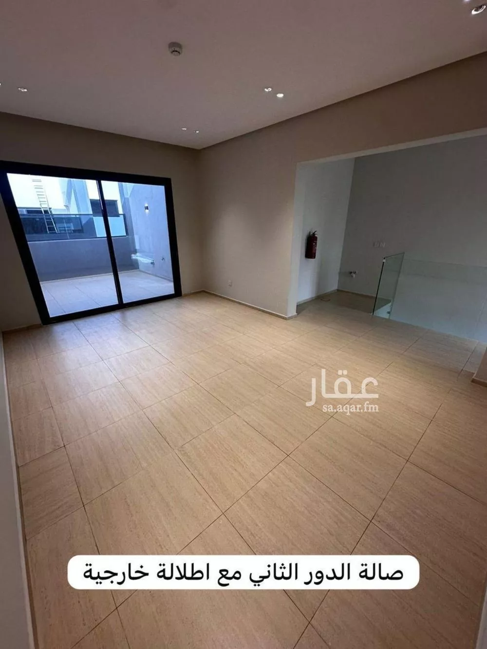 فيلا 3 غرف في العارض 3