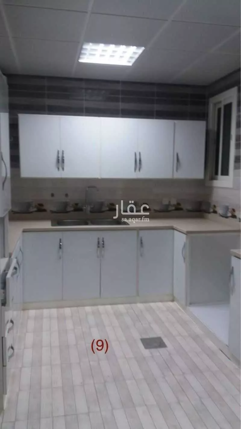 شقة 4 غرف في الوادي 16