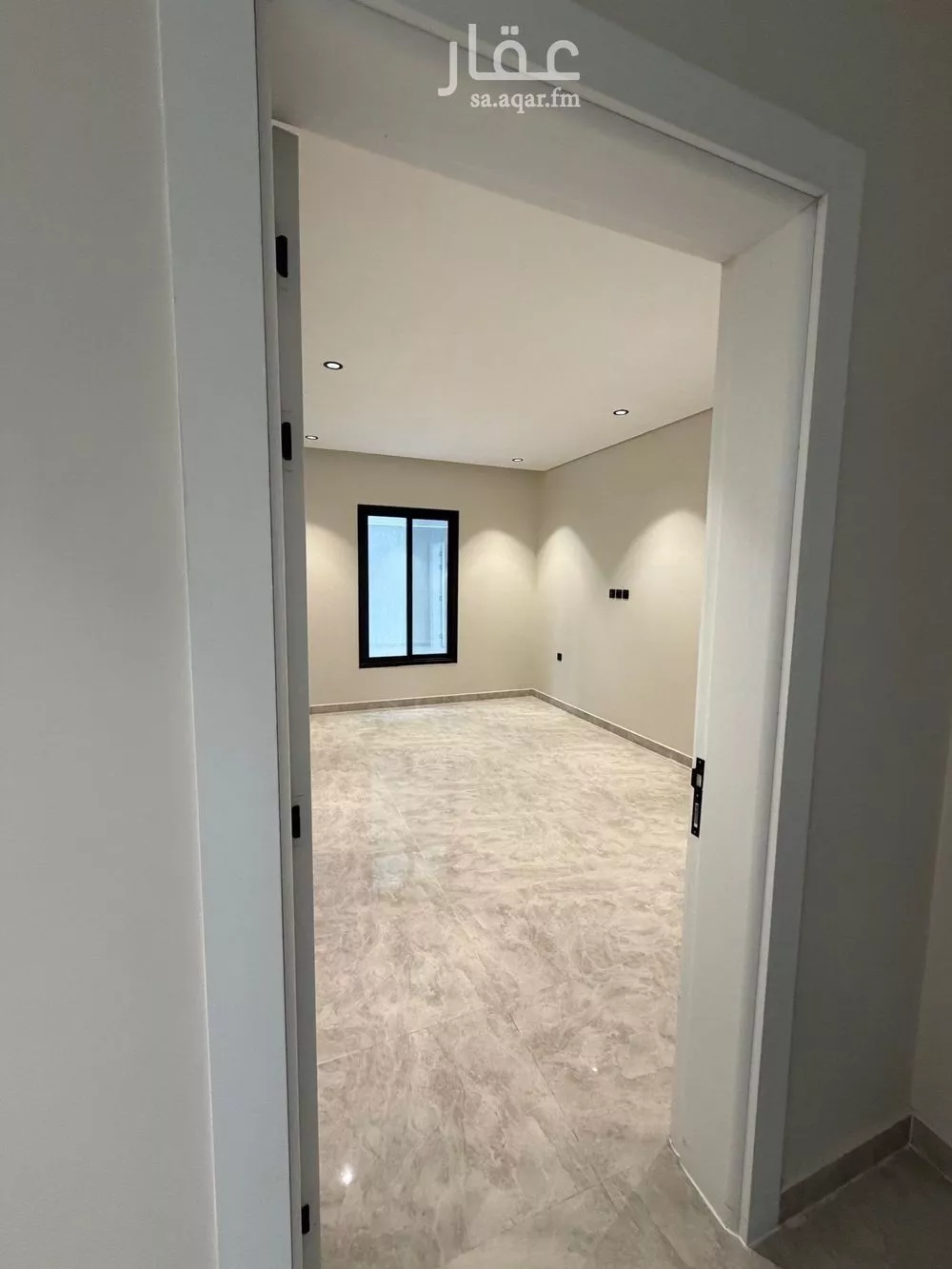 3 bedroom apartment in Ash Shulah 6