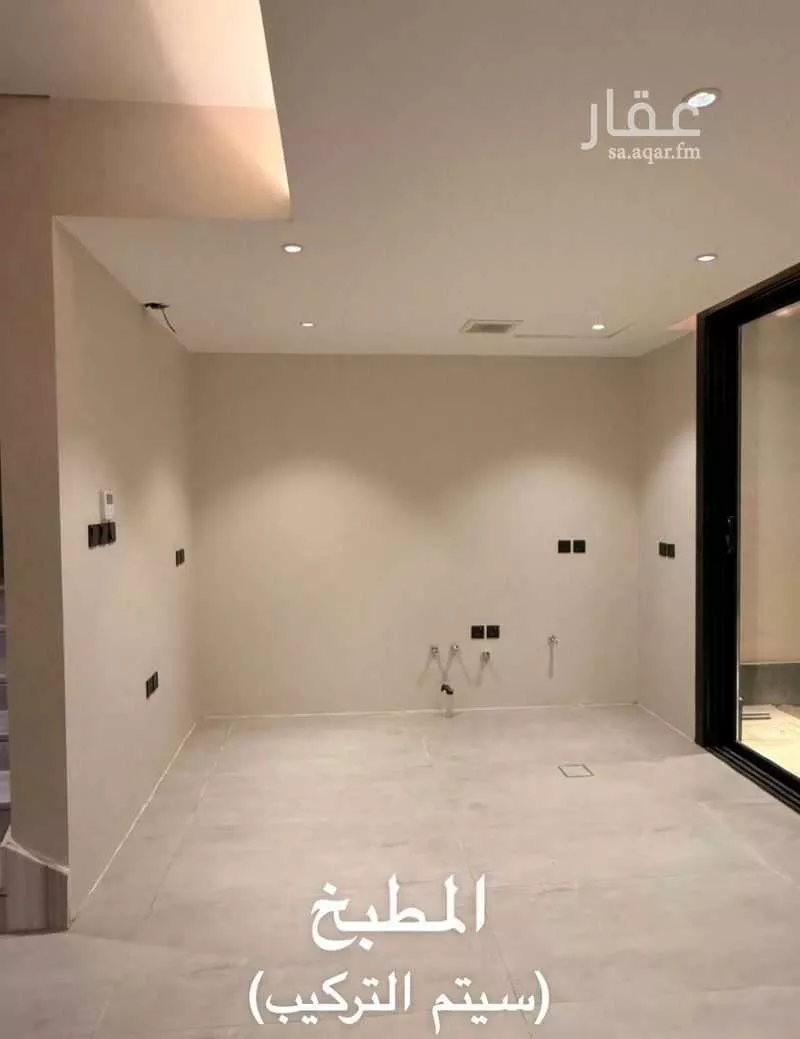 6 bedroom villa in Al Aridh 11