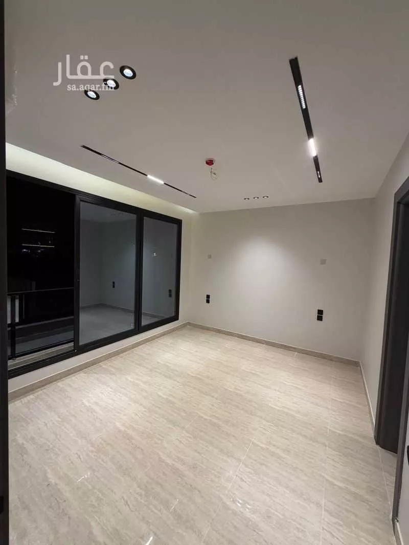 5 bedroom apartment in Al Basateen 13