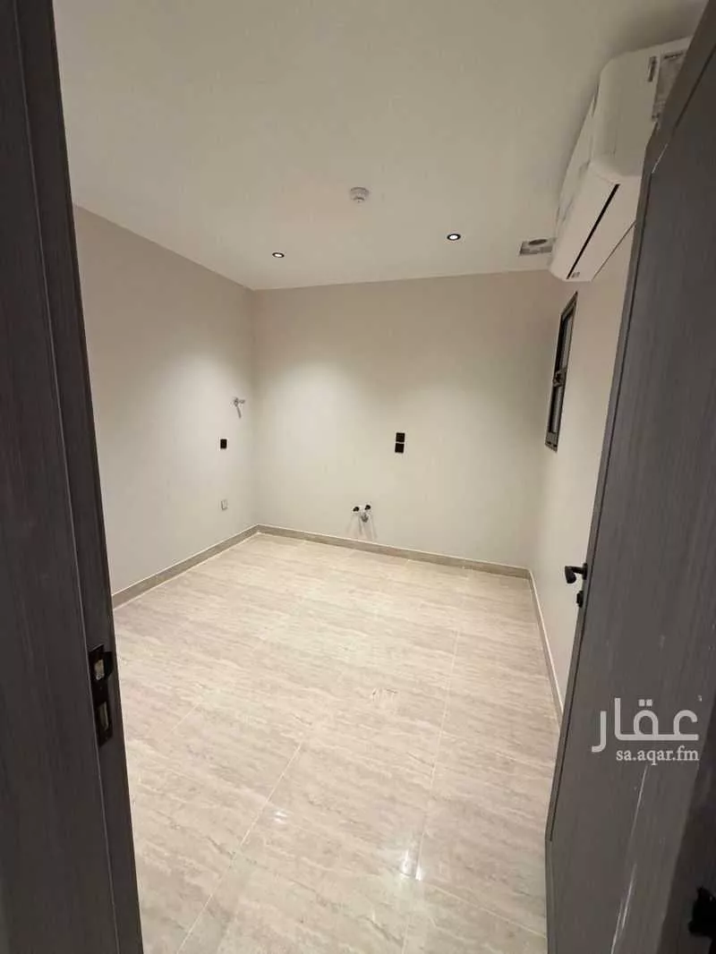 5 bedroom apartment in Al Basateen 6