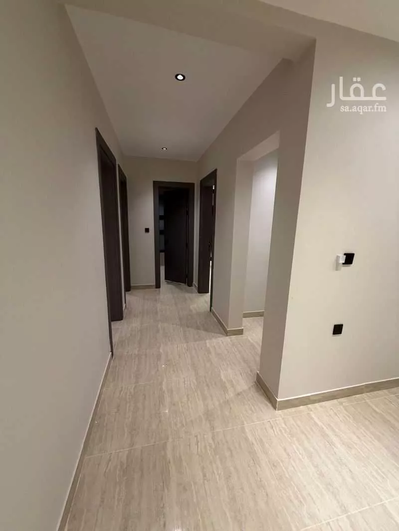 5 bedroom apartment in Al Basateen 7