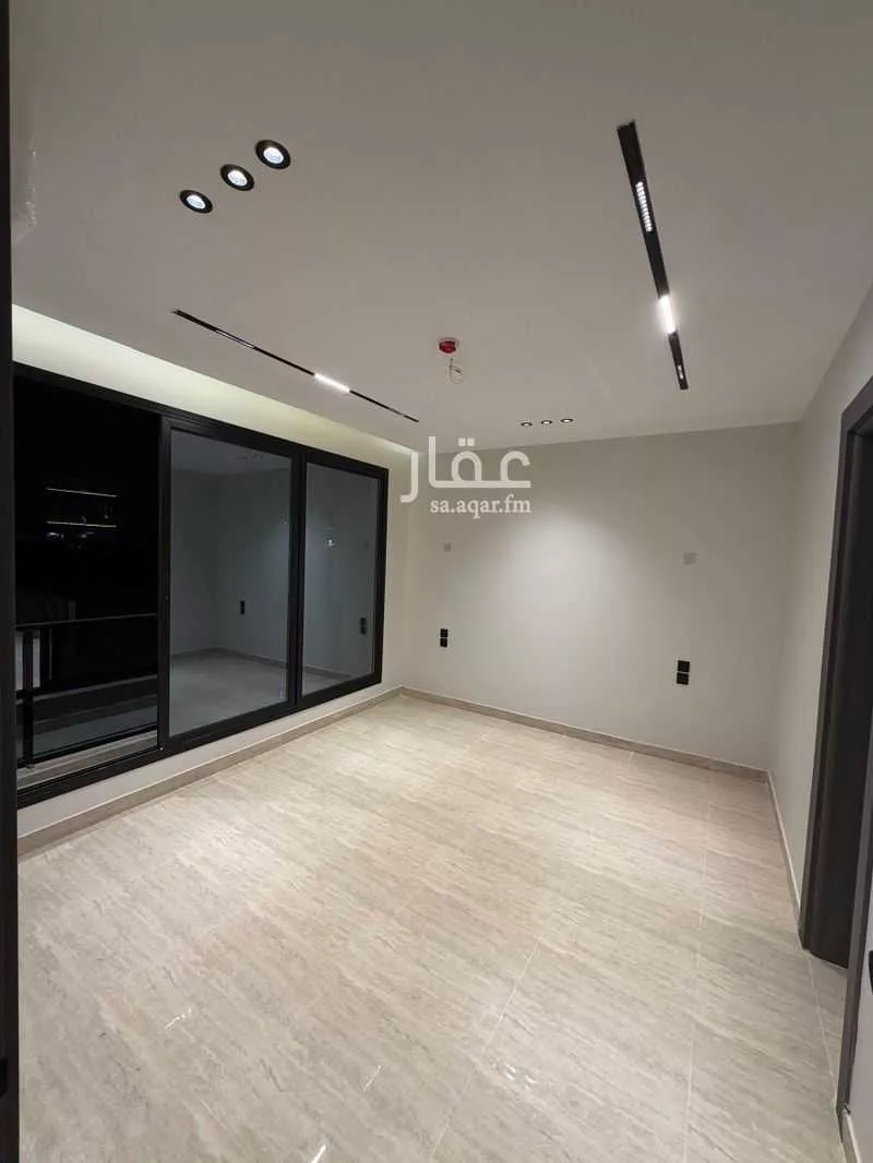 شقة 5 غرف في البساتين 5