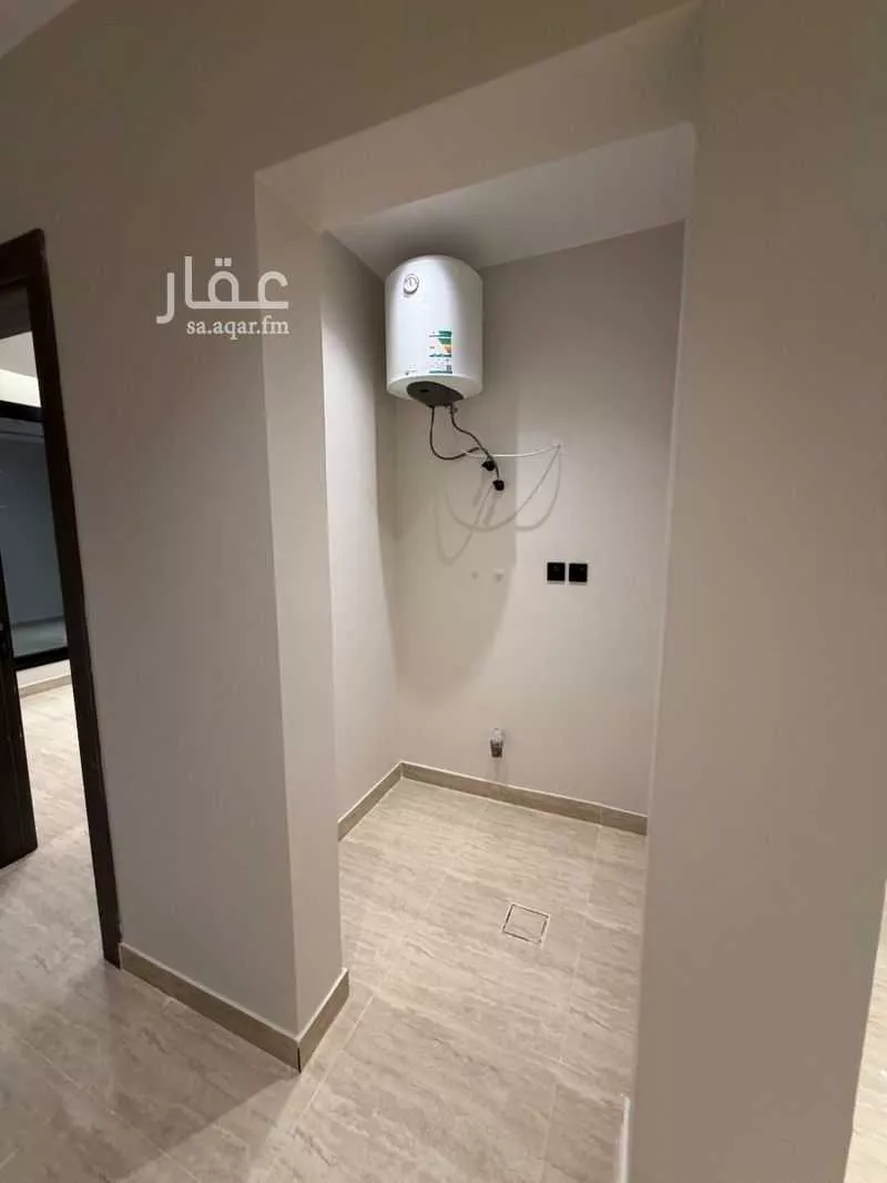 شقة 5 غرف في البساتين 9