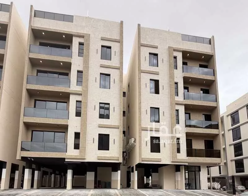 شقة 5 غرف في المنتزة 1