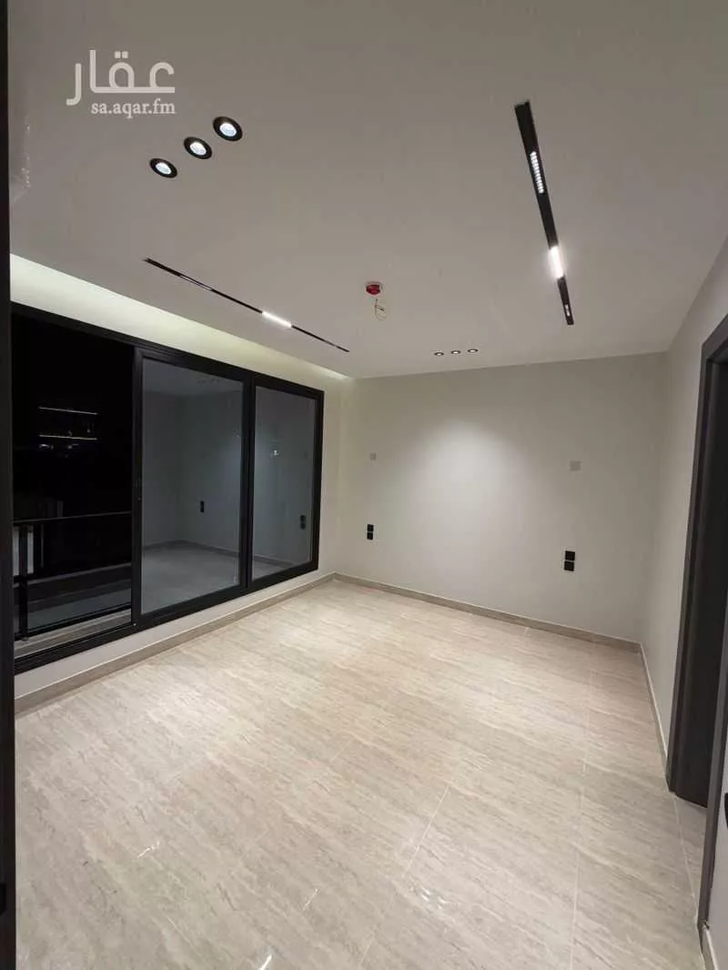 شقة 5 غرف في المنتزة 5