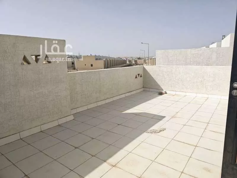 فيلا 5 غرف في نمار 9