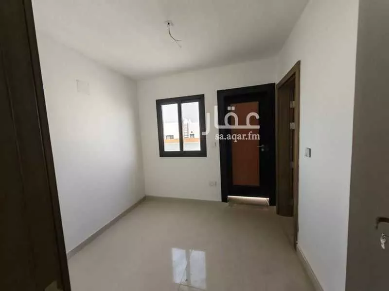 فيلا 5 غرف في نمار 10