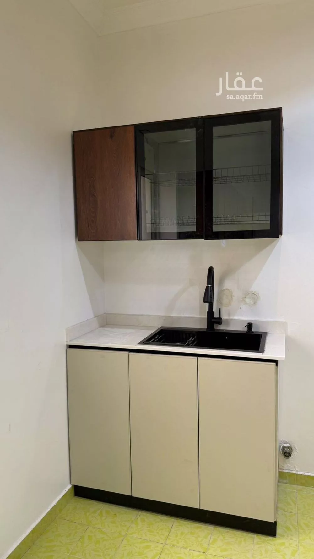 3 bedroom floor in Al Rabie 7