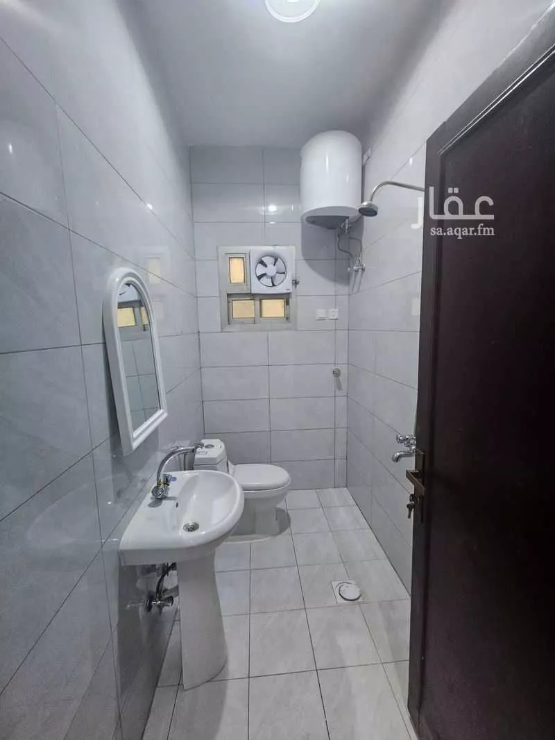 عمارة 445 م² في الجرادية 11