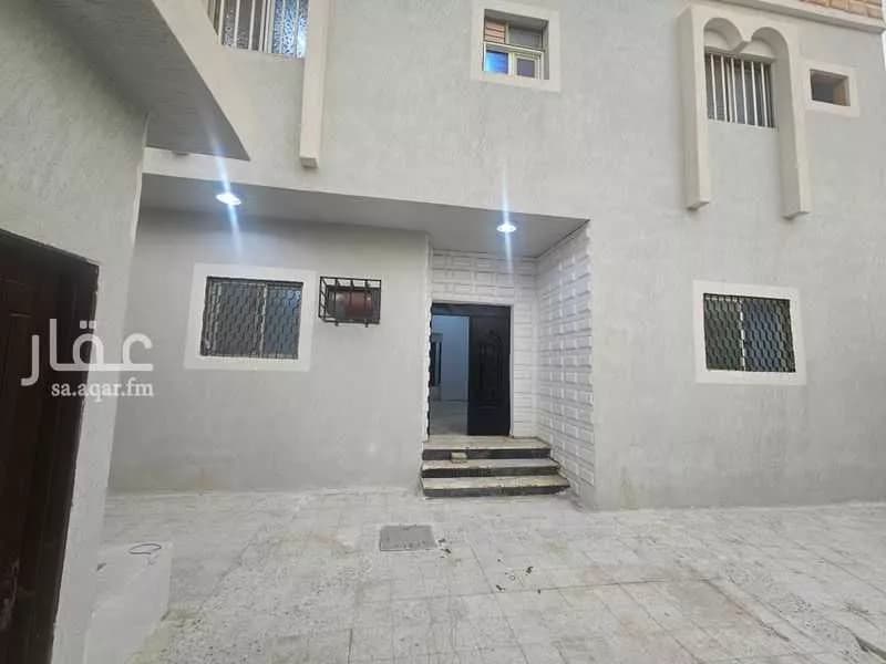 عمارة 445 م² في الجرادية 6