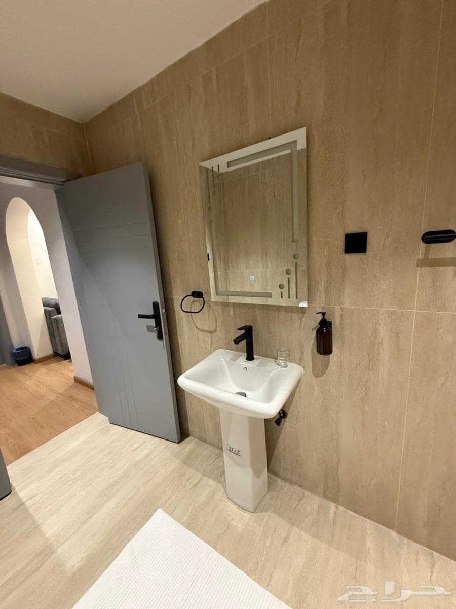 25 bedroom apartment in Bani Harithah 2