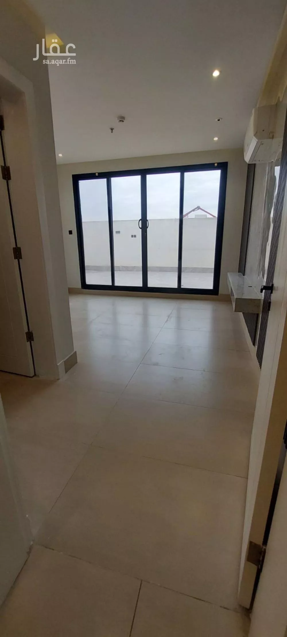 شقة 3 غرف في النرجس 9