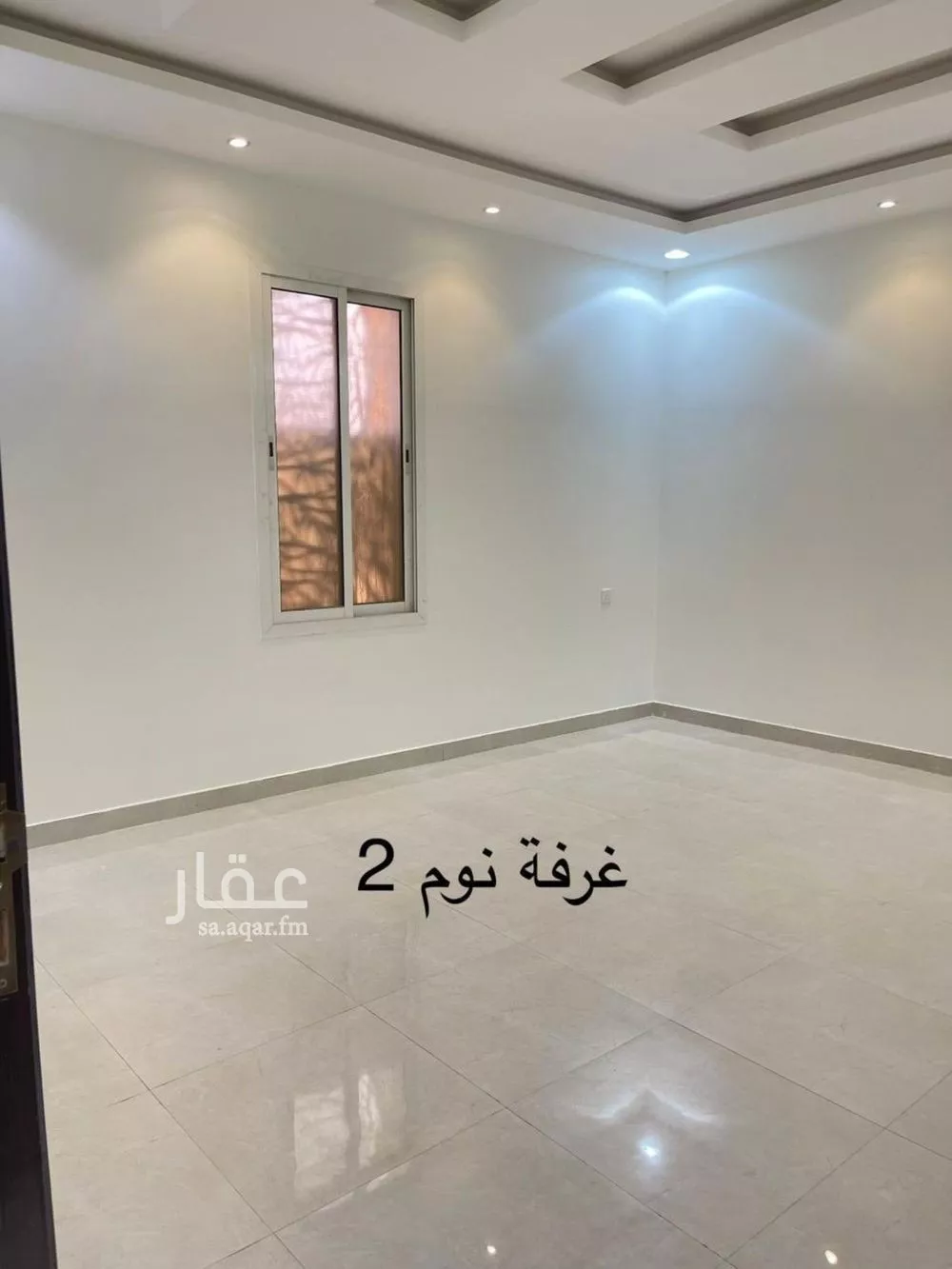 3 bedroom floor in Dhahrat Laban 2