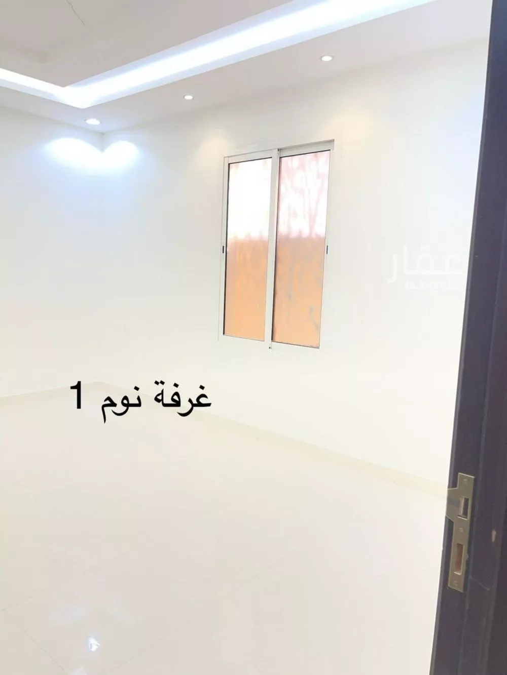 3 bedroom floor in Dhahrat Laban 12