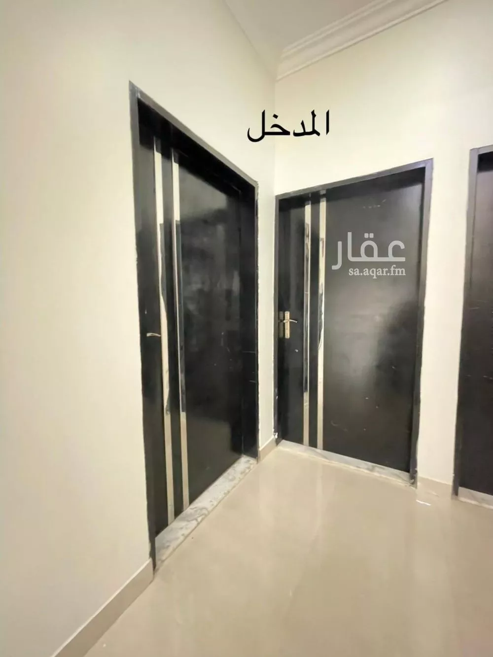 3 bedroom floor in Dhahrat Laban 3