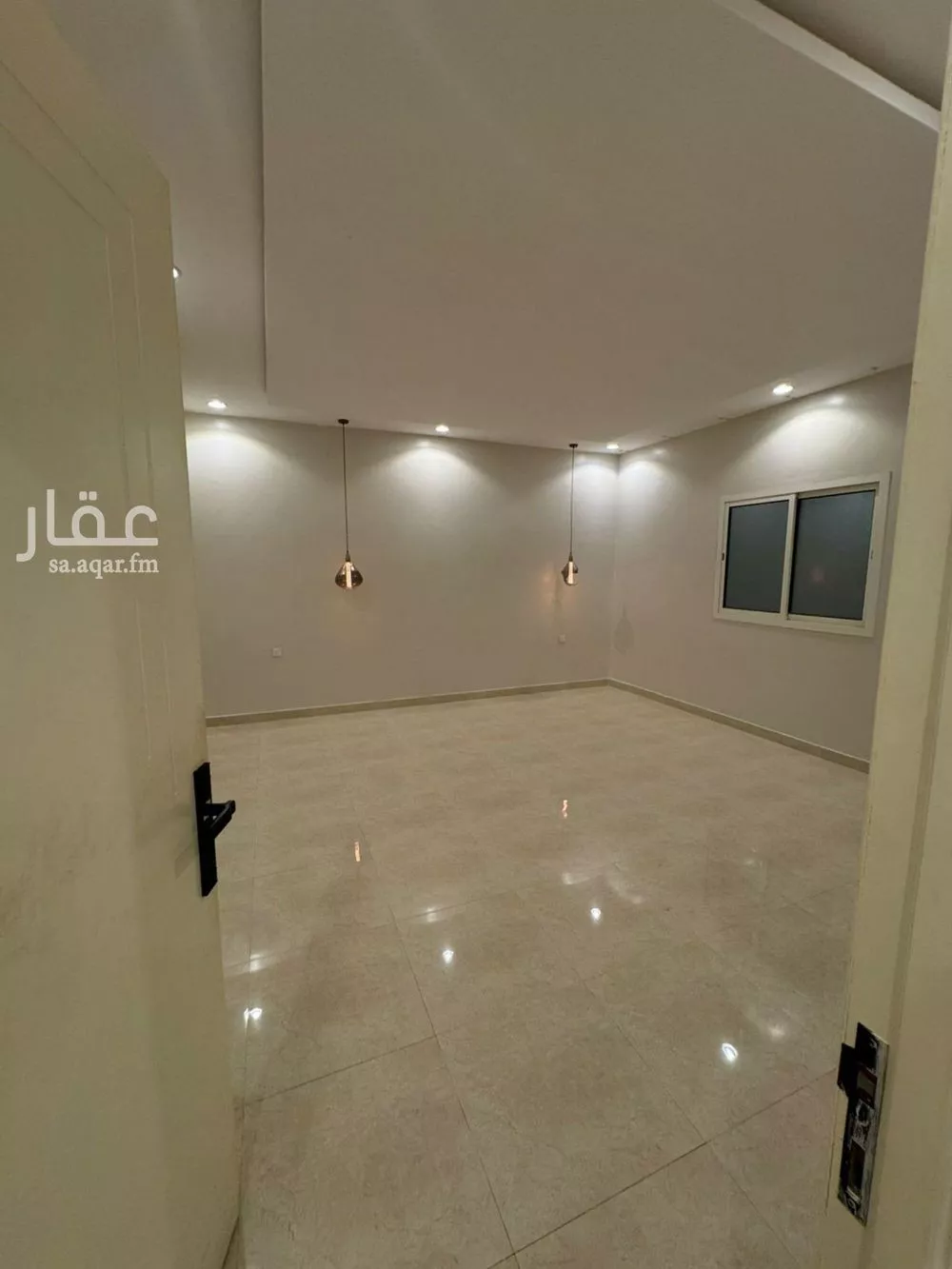 3 bedroom floor in Tuwaiq 1