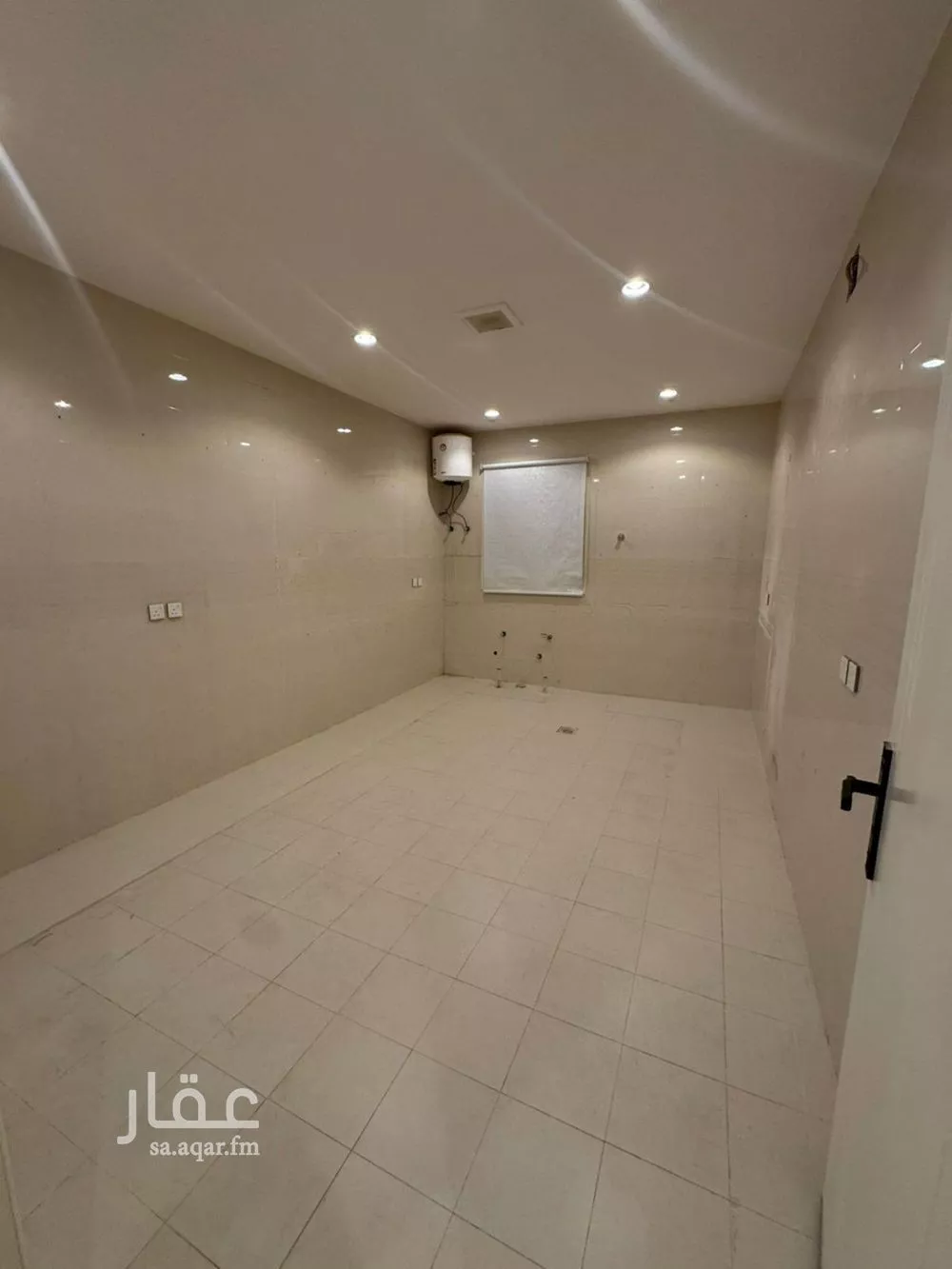 3 bedroom floor in Tuwaiq 5