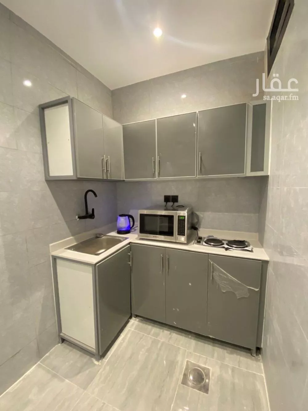1 bedroom floor in Jarir 9