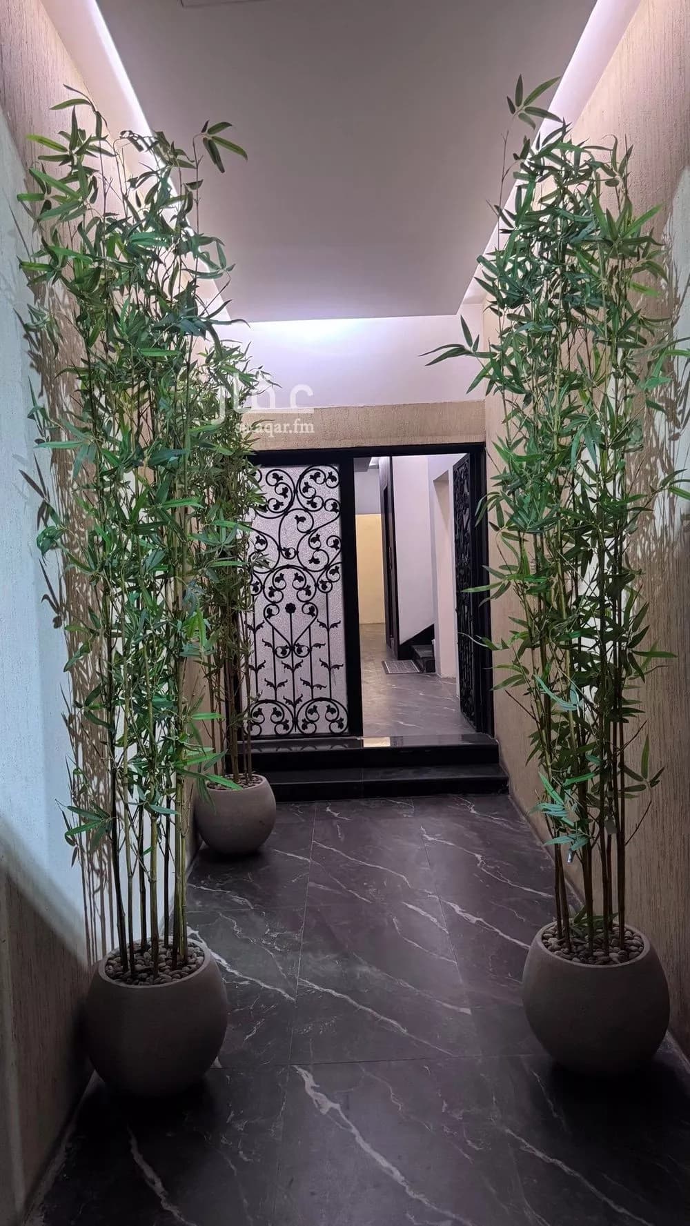 شقة 2 غرف في العقيق 3