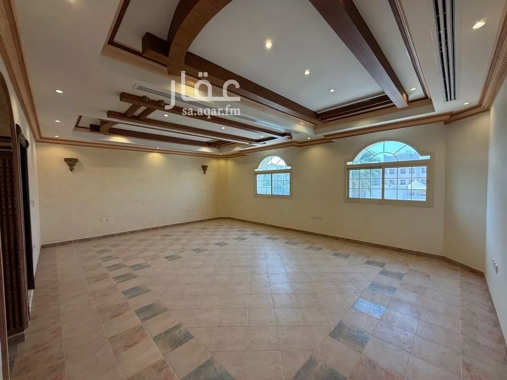 3 bedroom villa in Al Hada 19