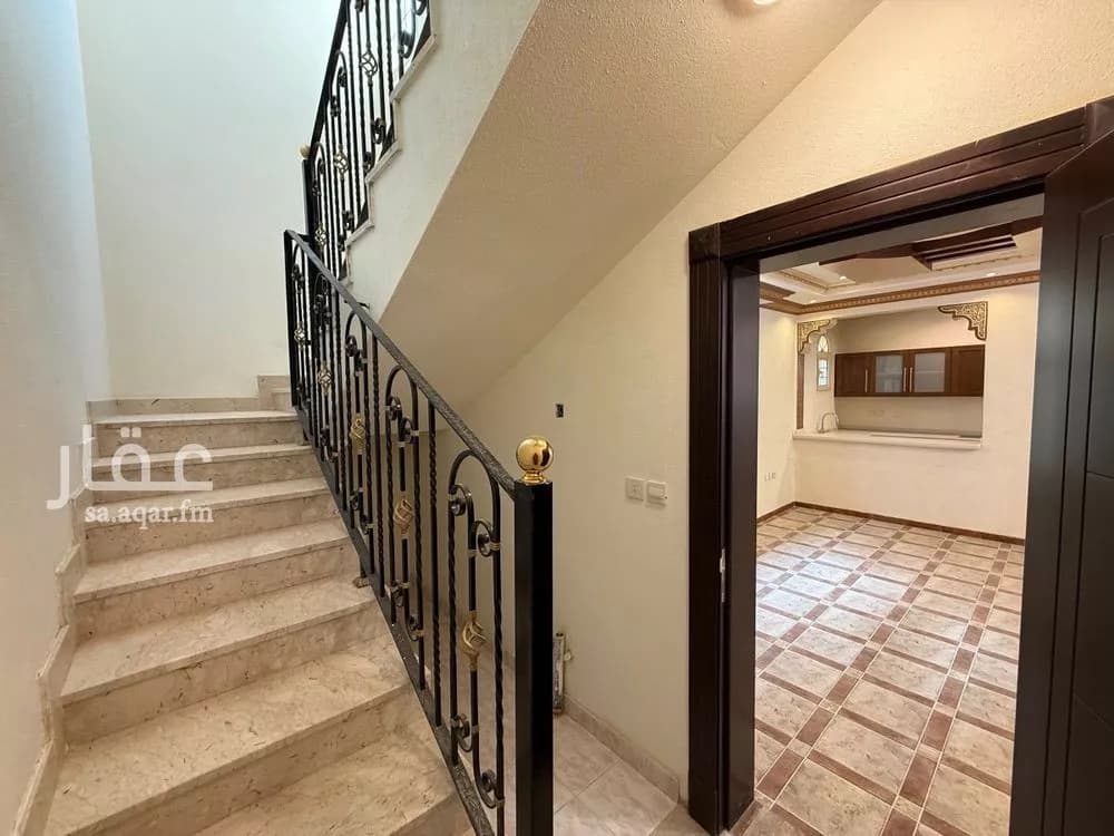 3 bedroom villa in Al Hada 24