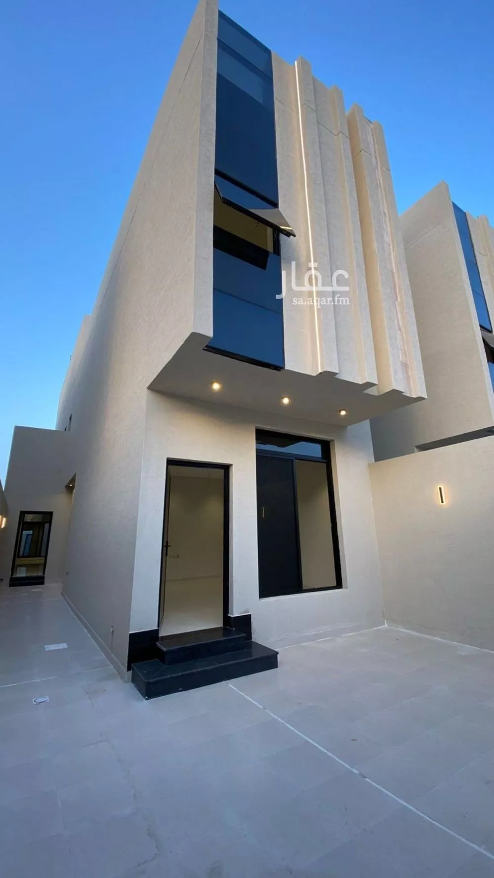 8 bedroom villa in Al Lulu 6