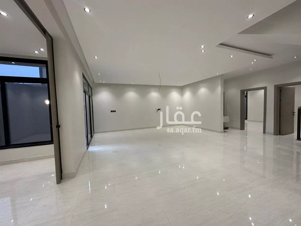 8 bedroom villa in Al Lulu 9