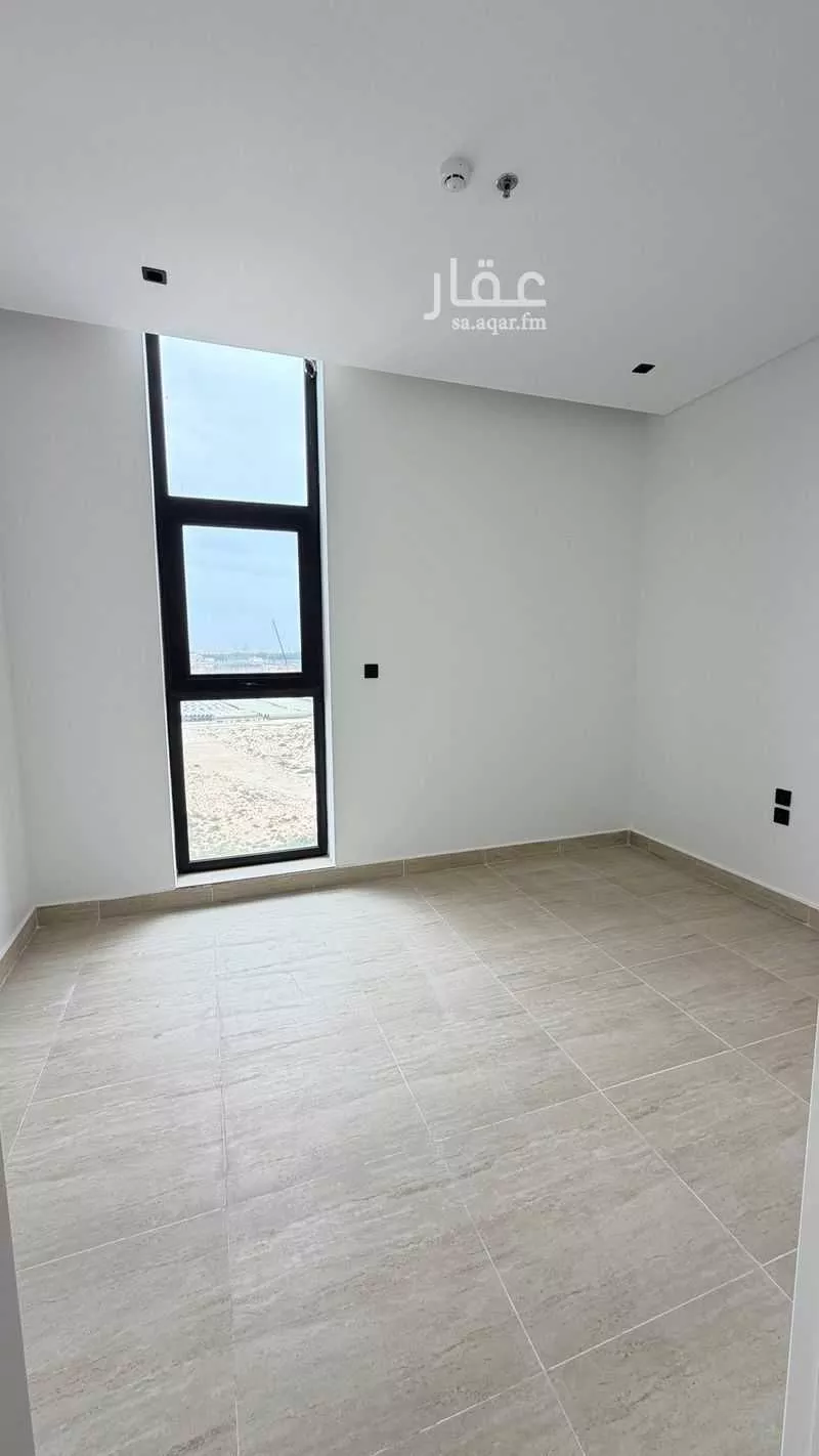 شقة 3 غرف في الحمرا 2