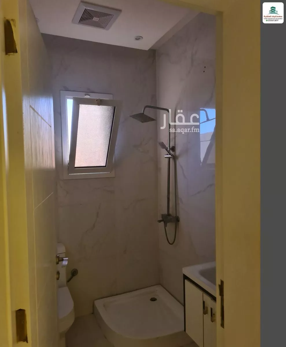 6 bedroom villa in Az Zomorod 9