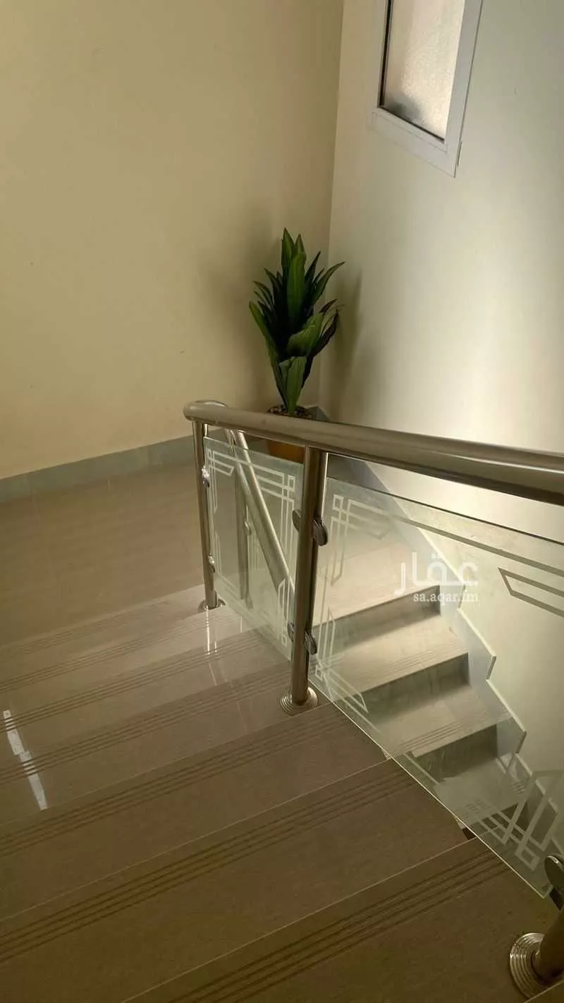 دور 1 غرف في العارض 1