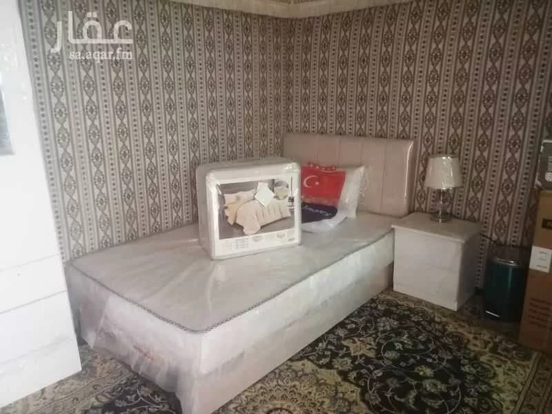 دور 1 غرف في العارض 8