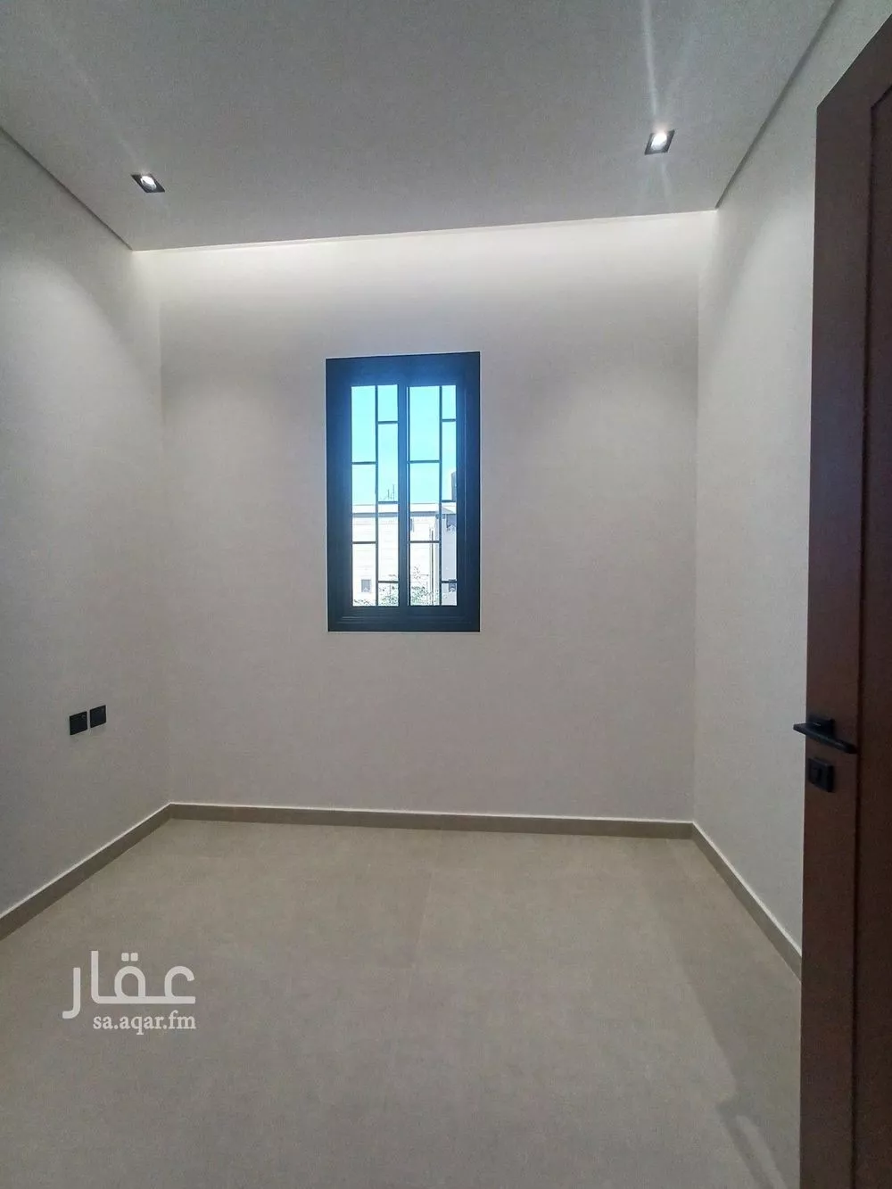 3 bedroom floor in Al Hazm 11