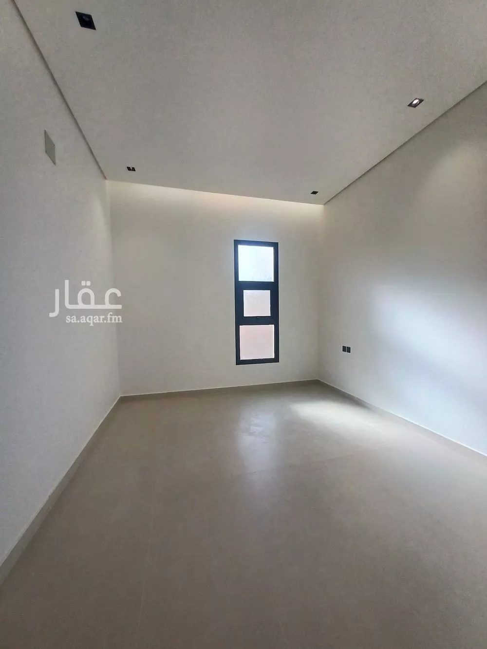 3 bedroom floor in Al Hazm 14