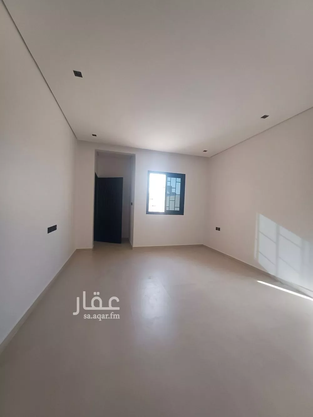 3 bedroom floor in Al Hazm 23