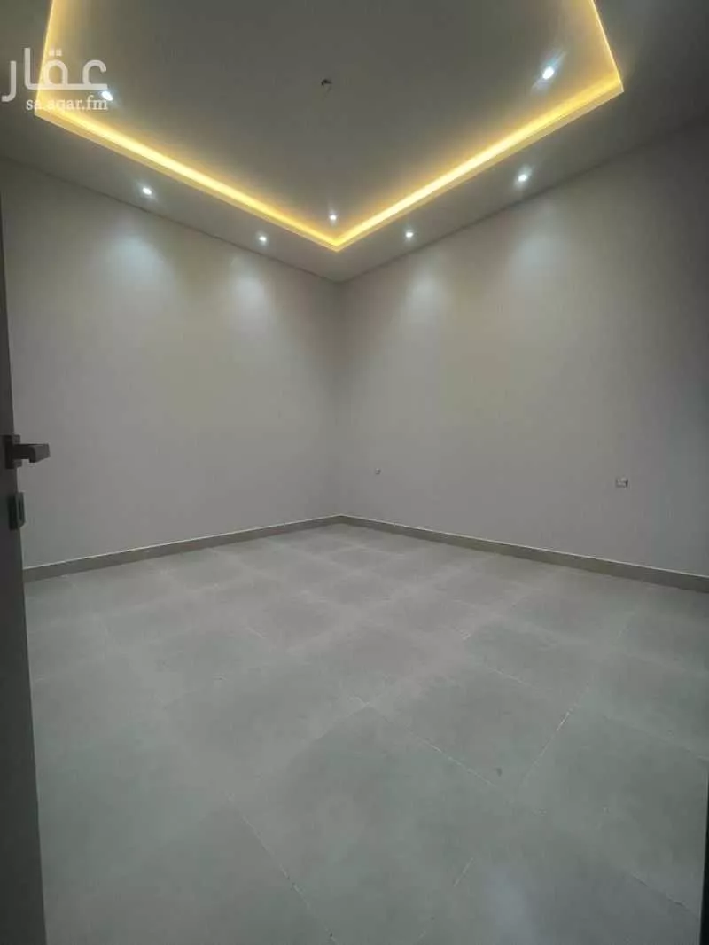 3 bedroom floor in Tuwaiq 6