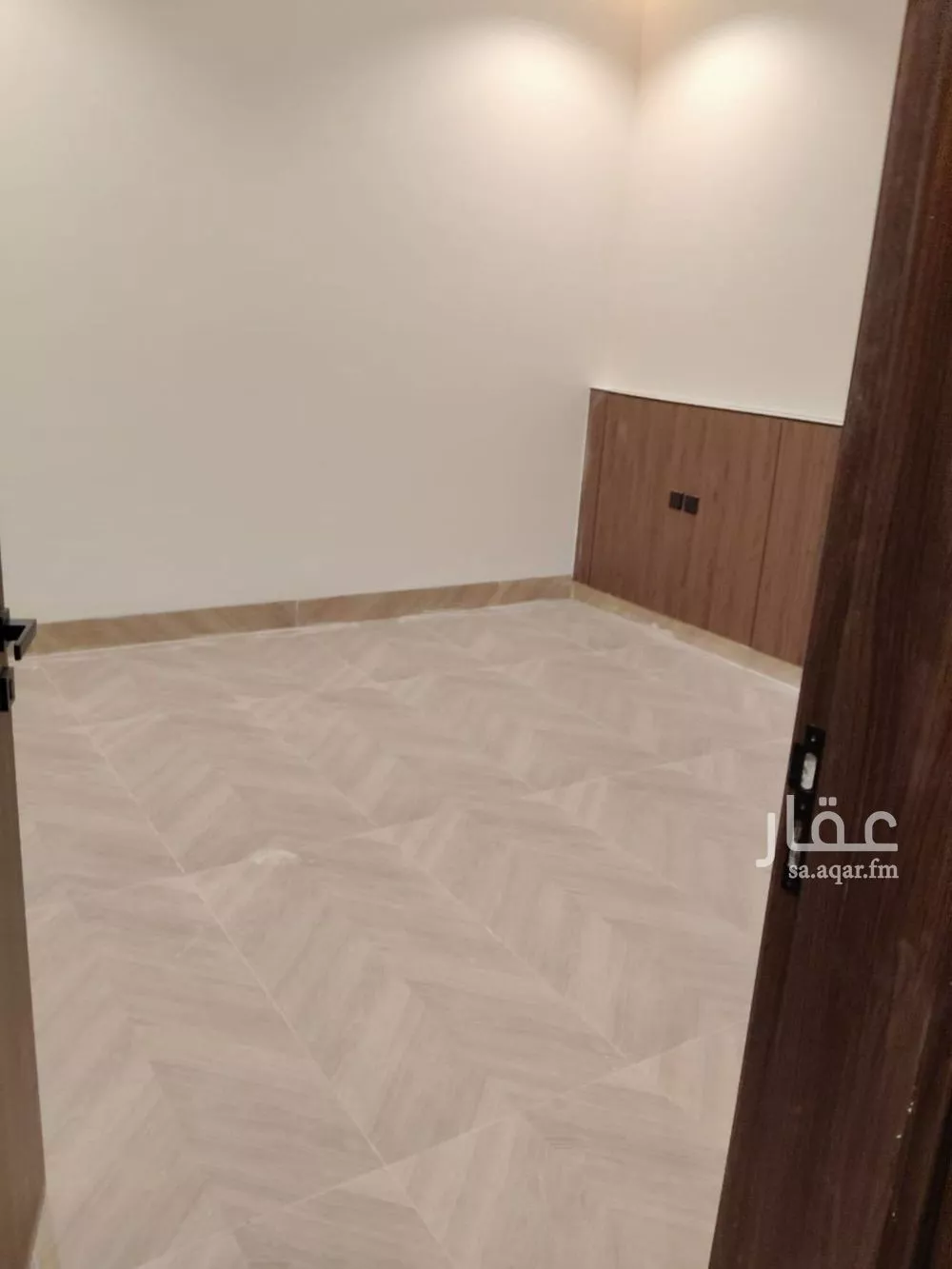 دور 5 غرف في النظيم 4