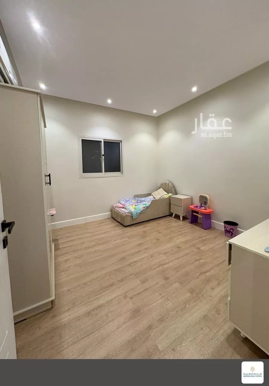 دور 4 غرف في الرمال 13