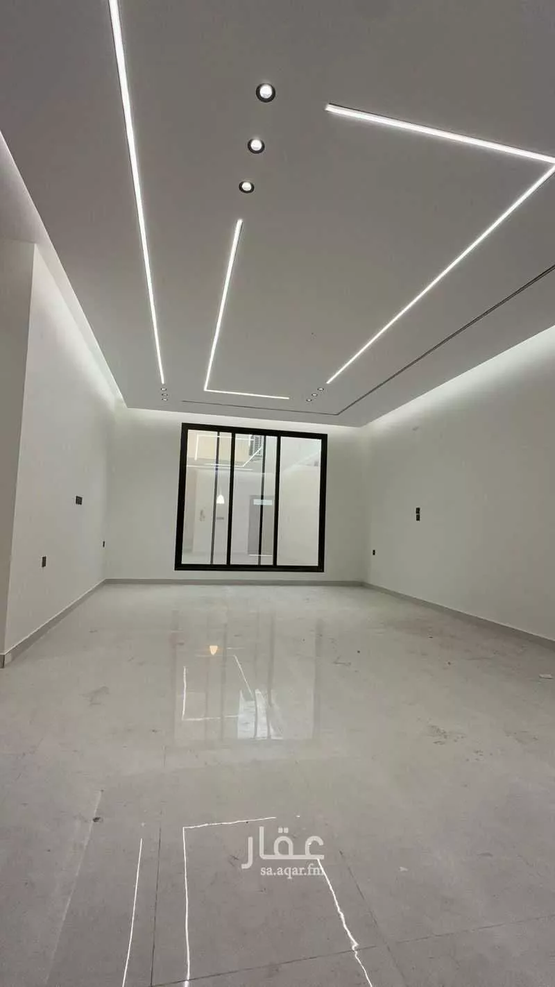 فيلا 6 غرف في احد 2