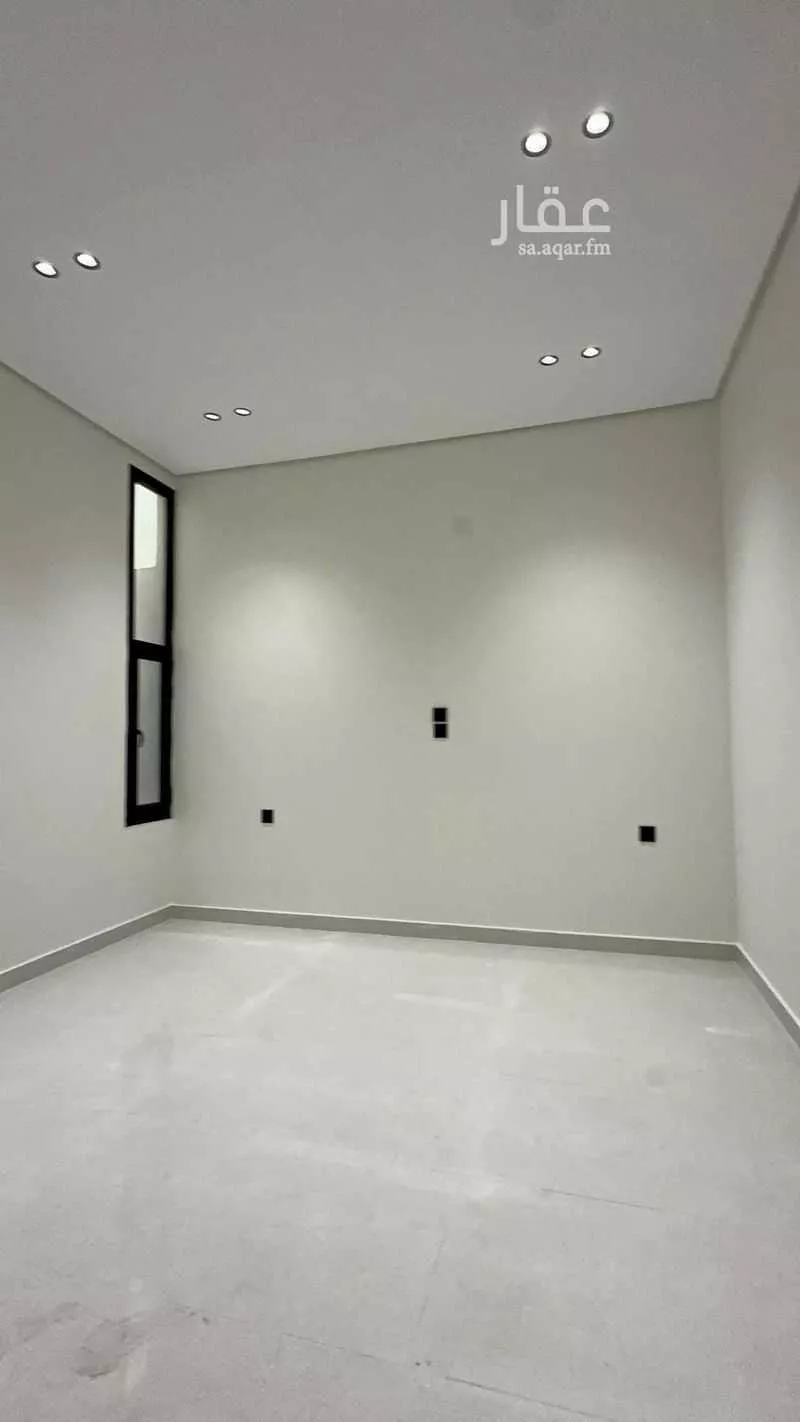 فيلا 6 غرف في احد 12