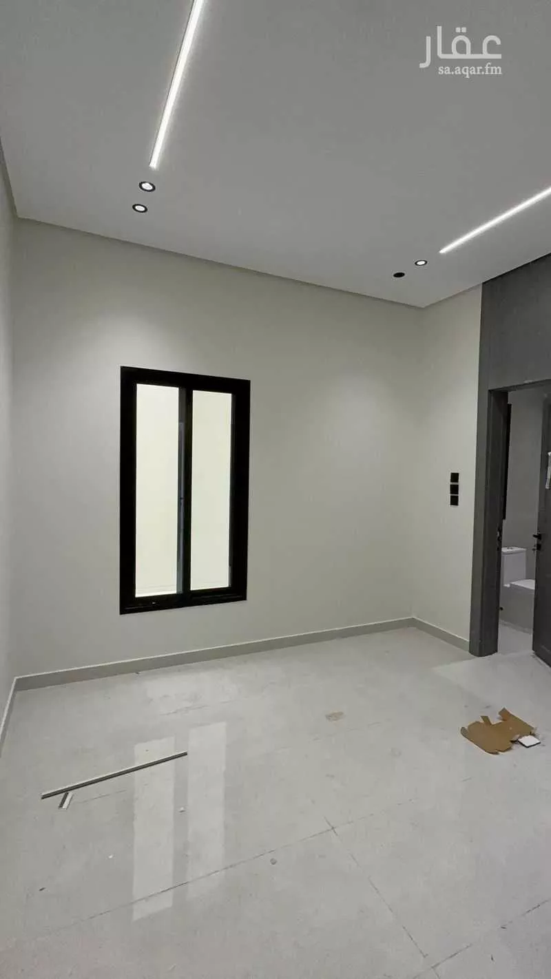 فيلا 6 غرف في احد 18