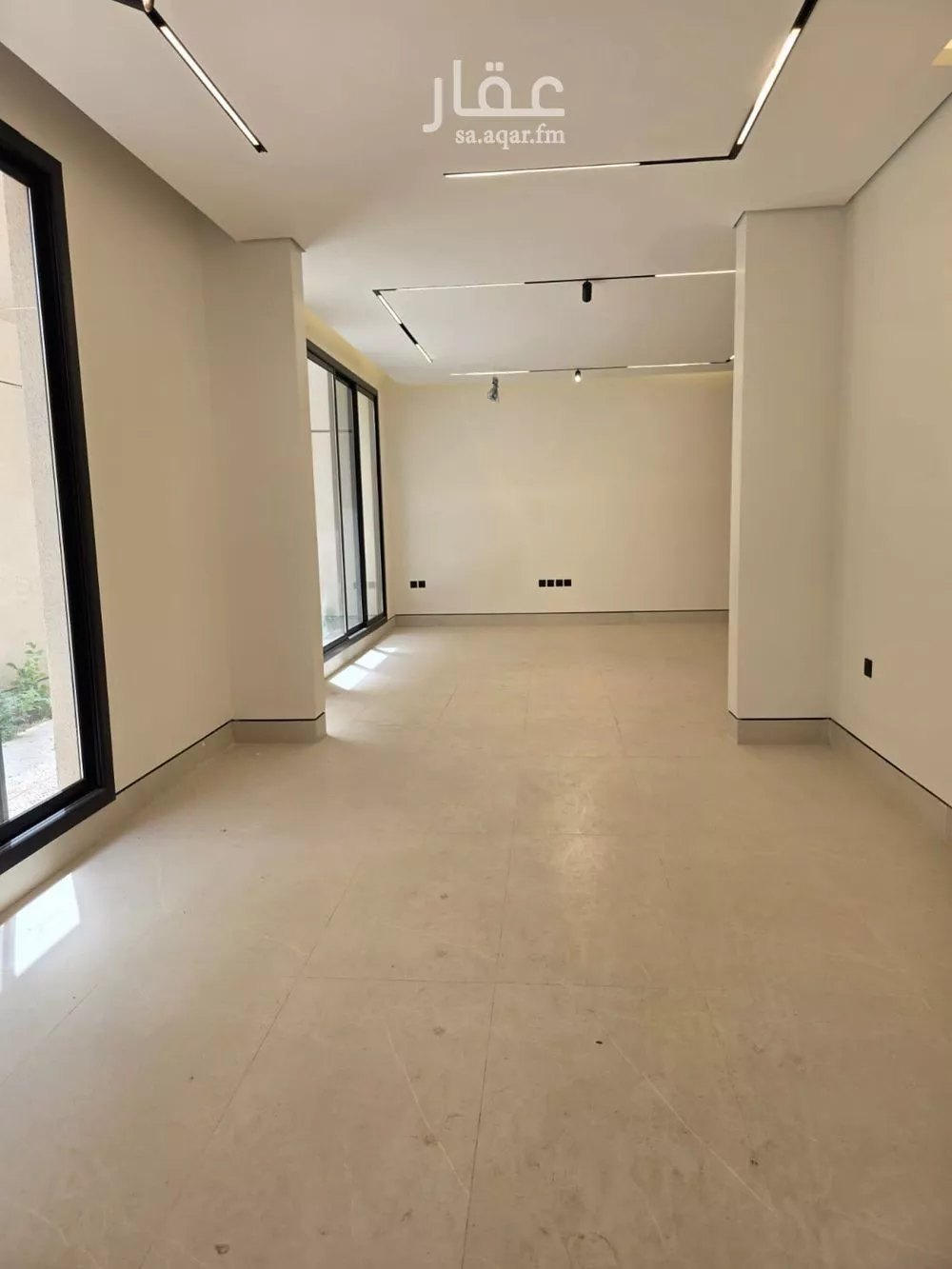 4 bedroom floor in Al Narjis 2