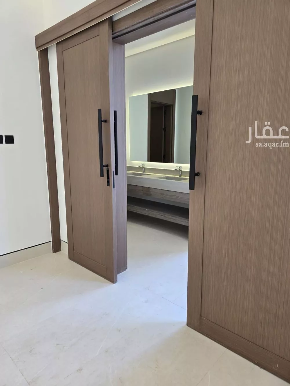 4 bedroom floor in Al Narjis 7