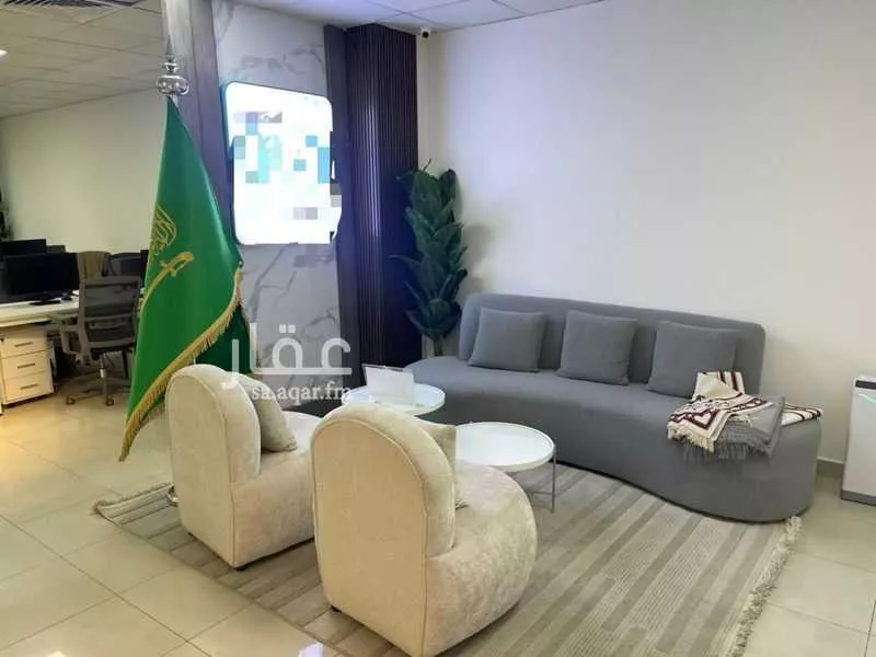 مكتب 105 م² في ثليم 6