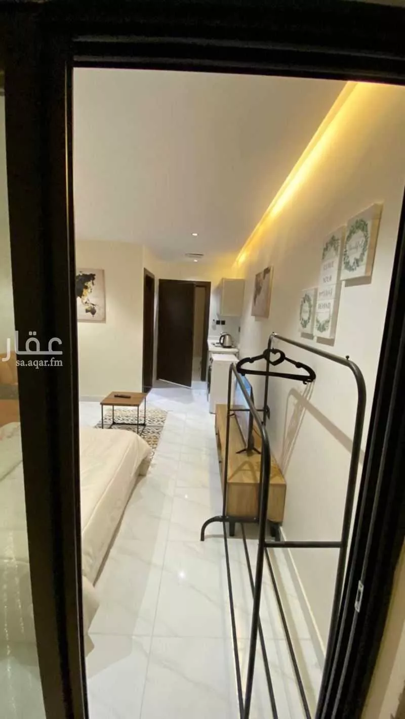 شقة 1 غرف في المغرزات 6