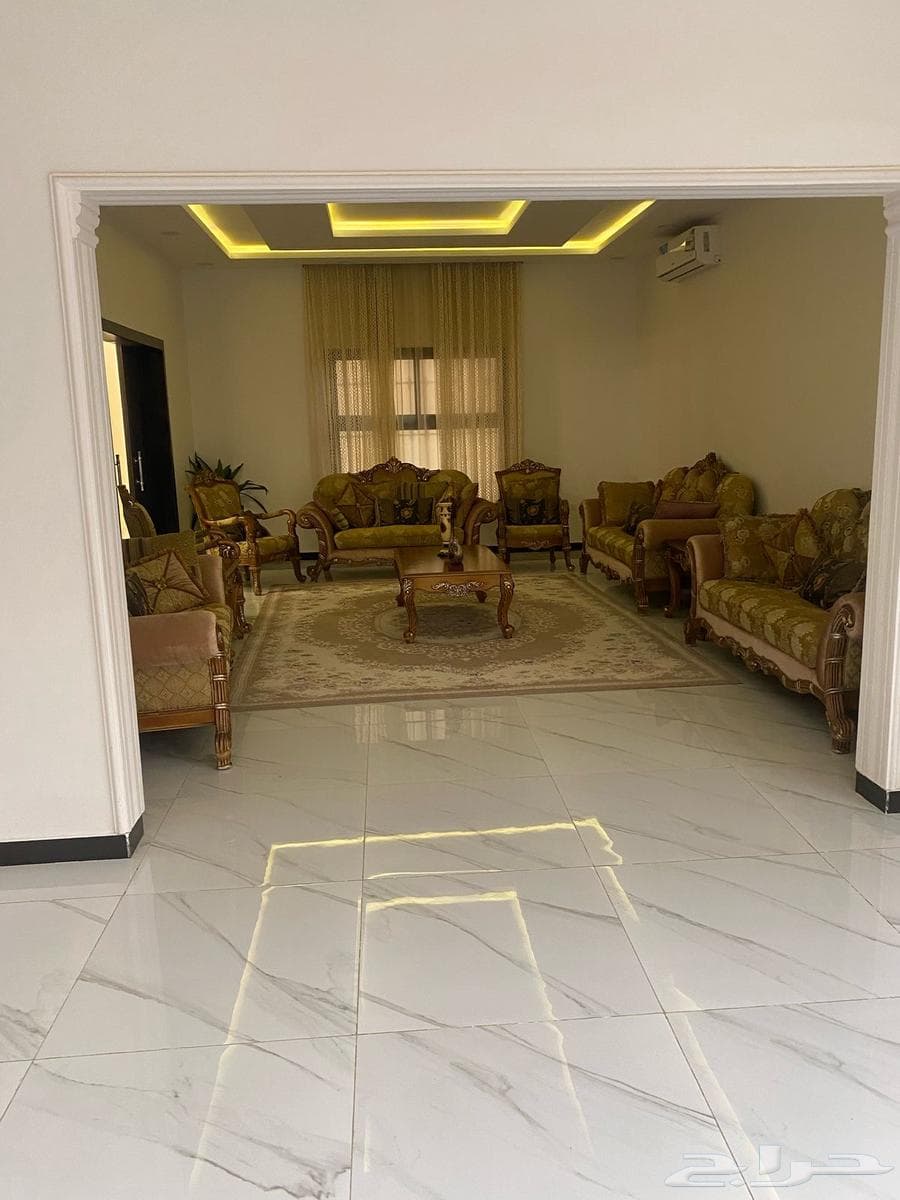 فيلا 4 غرف في النرجس 8