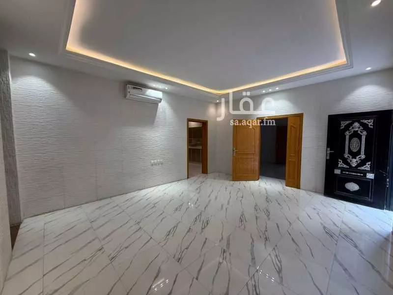 دور 3 غرف في العارض 4