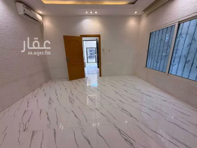 دور 3 غرف في العارض 6